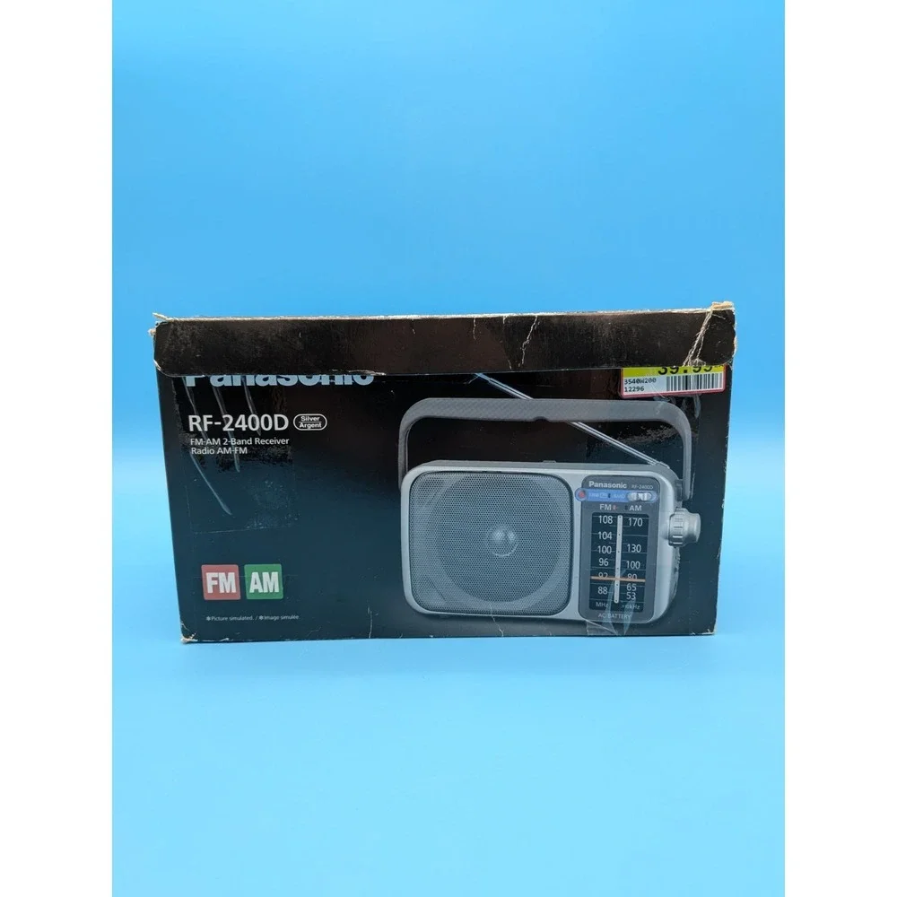 Panasonic RF-2400D AM/FM AC/DC Portable Radio w Original Box, Instructions, Cord - Picture 13 of 16